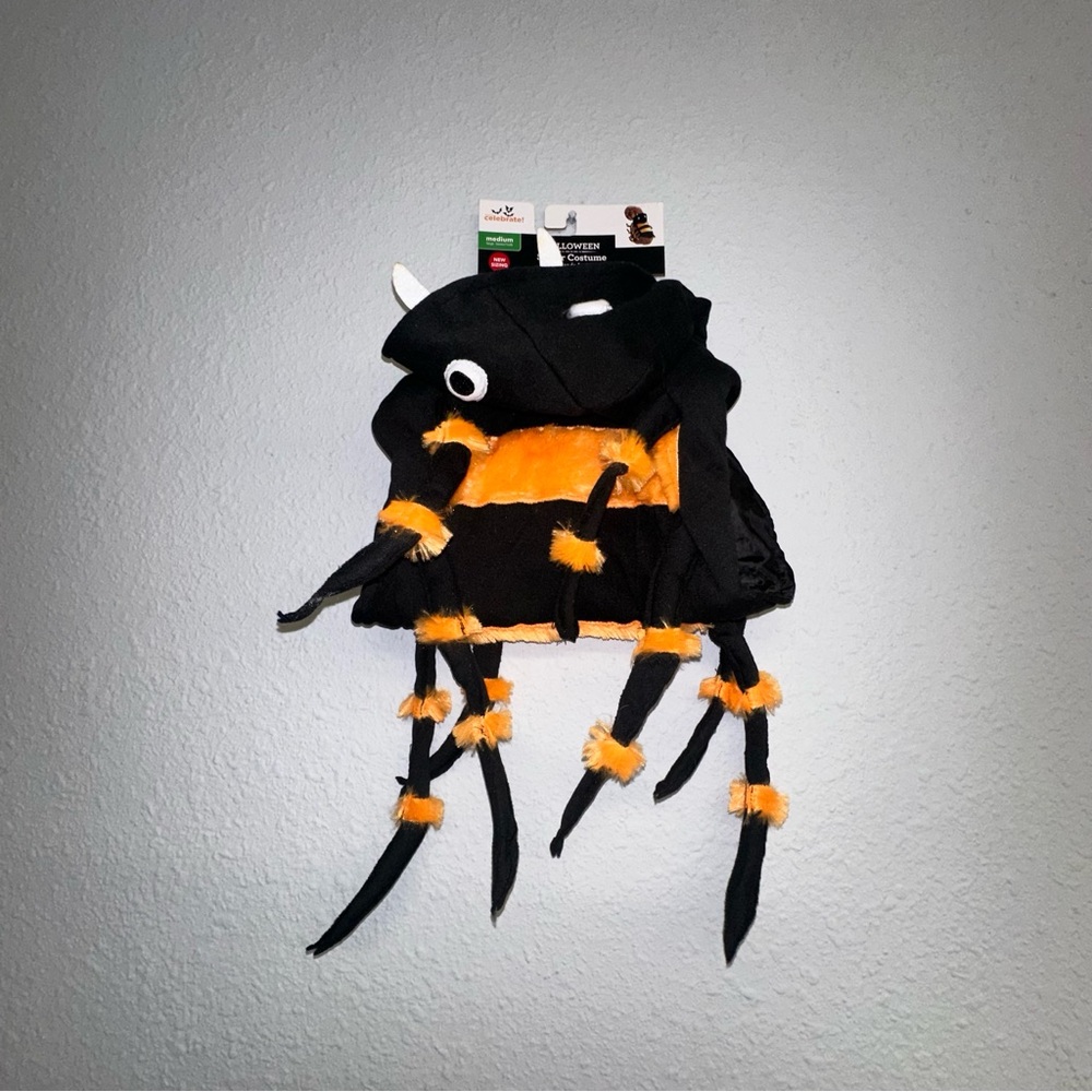 Spider dog costume NWT SZ M